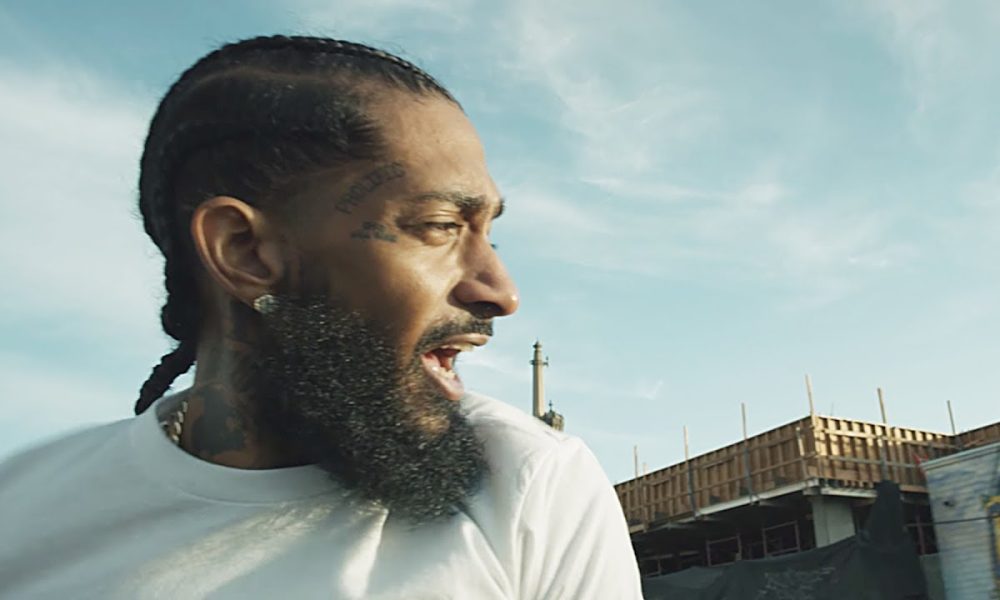 Why Custom Sports Gear Is the New Status Symbol