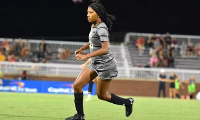 Women's Soccer Collects USC Team Academic Award for 2024