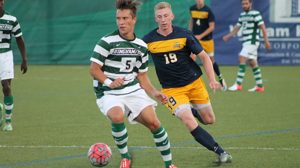 Women's Soccer Hosts Iona on Sunday Afternoon