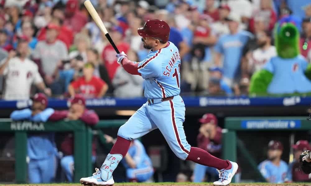 Delaware's Fintan Brose Makes History with Conference USA Offensive Lineman of the Week Honor