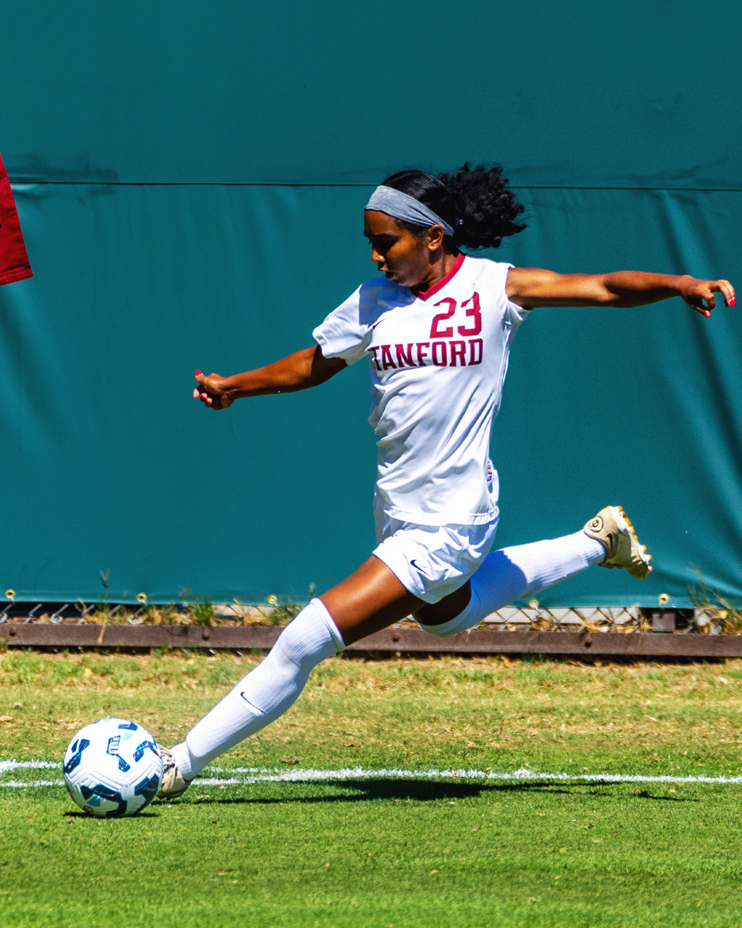 Ford's Header Lifts Knights Past Cardinals