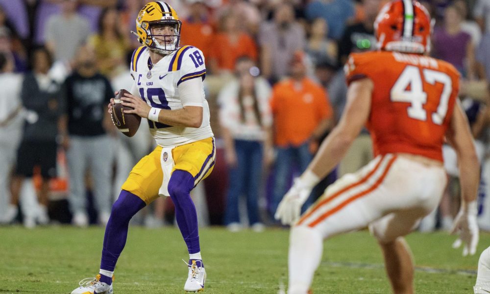 LSU's Brian Kelly changed his stripes on 'buying players'