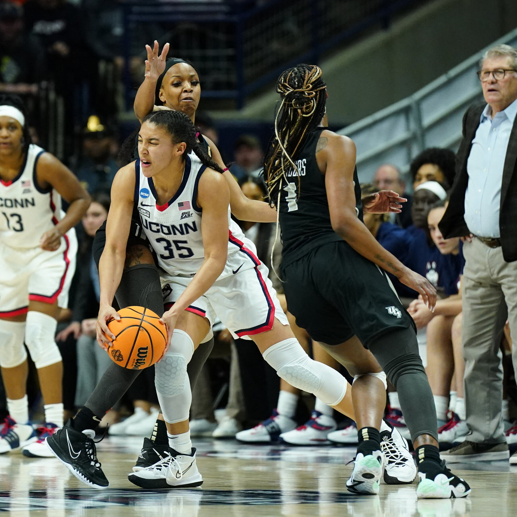 Men's Soccer Travels To Raleigh Friday Night To Face Wolfpack
